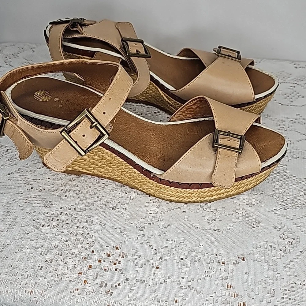 Eric Michael handmade in Spain leather ankle strap espadrille wedges sz 8 - Picture 4 of 10